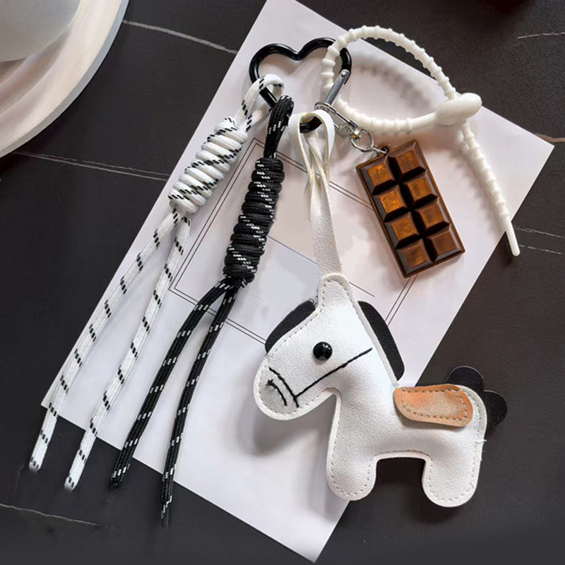 Neue INS-Stil Leder Pferd Jahr – Phone Accessories From China Bewertung und Preis